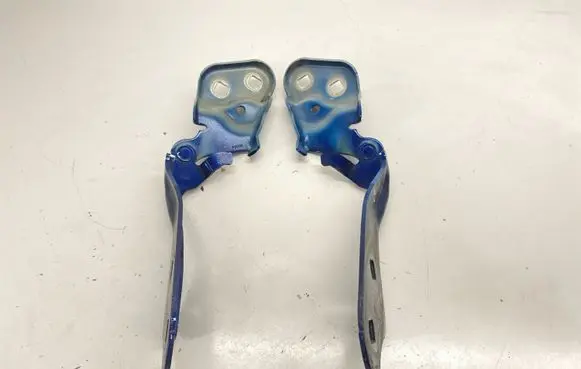 Tesla Model 3 Engine bonnet/hood hinges 109879300D 109879200D