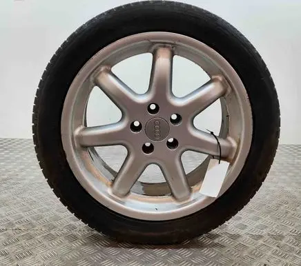 Audi A8 S8 D2 4D R18 alloy rim 4D0601025F