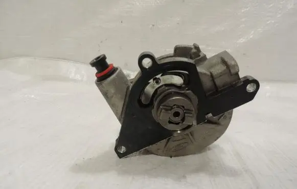 Ford Kuga III Vacuum pump HG9Q-2A451-AB