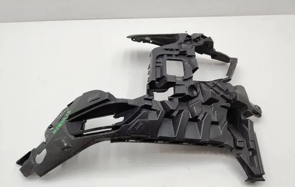 BMW X5 G05 Front bumper mounting bracket 8085627