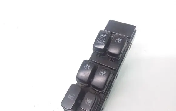 Hyundai Sonata Electric window control switch 621W10030