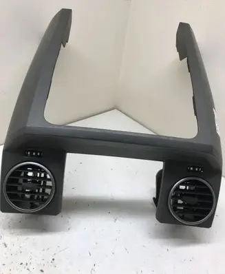 Land Rover Discovery 3 - LR3 Radio/GPS head unit trim 34182M