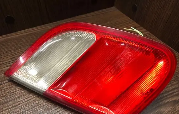 Mercedes-Benz CLK A208 C208 Tailgate rear/tail lights 2088200564
