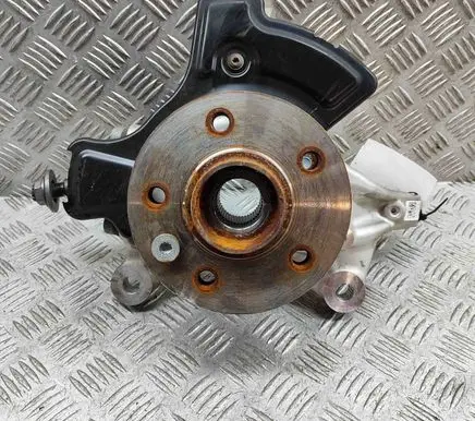 Volkswagen Multivan T6 Front wheel hub 7T0407621 7T0407621A