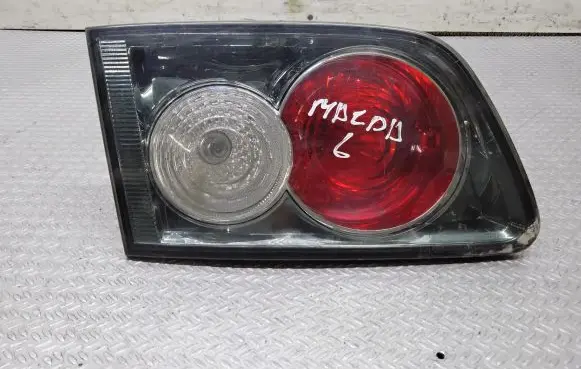 Mazda 6 Tailgate rear/tail lights