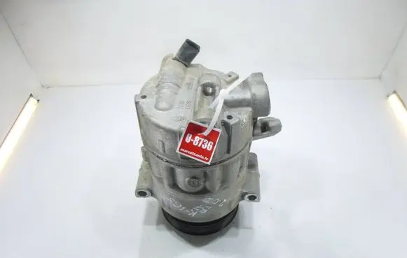 Volkswagen PASSAT B7 Air conditioning (A/C) compressor (pump) 72440449 ACP6000S 8FK351322741