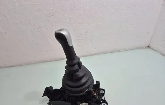 Ford Fiesta Gear shifter/selector 5S6R7C453CB