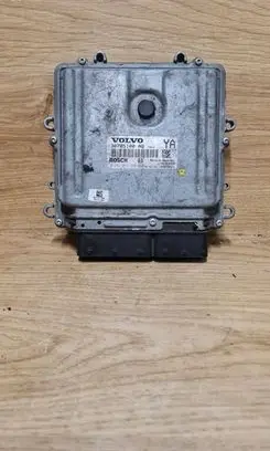 Volvo V70 Engine control unit/module 0281012765 30785100AB