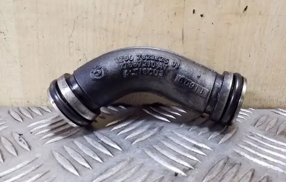 BMW 5 F10 F11 Intercooler hose/pipe 11657823225 7823225