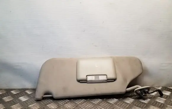 Chrysler 300 - 300C Sun visor
