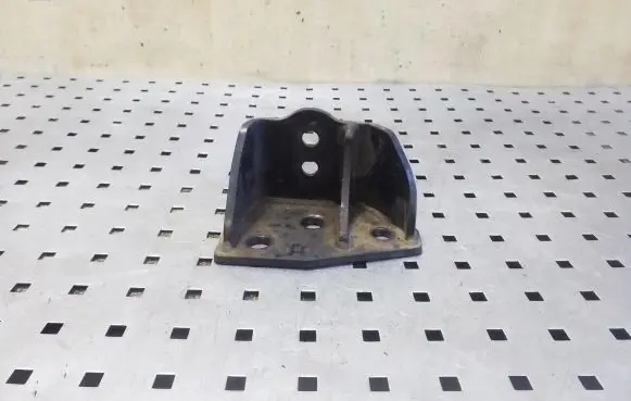 Hyundai ix35 Gearbox mounting bracket