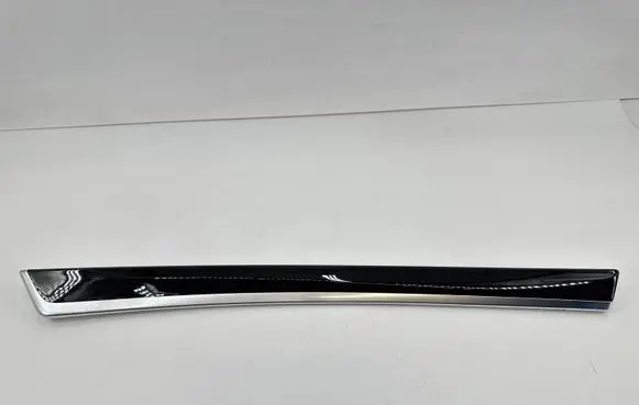BMW 5 F10 F11 Front door trim bar 7225548