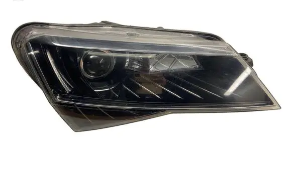 Skoda Superb B8 (3V) Headlight/headlamp 3V1941016A