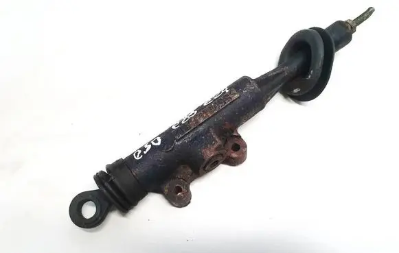 BMW 3 E30 Clutch master cylinder
