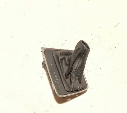 Volkswagen e-Golf Gear lever shifter trim leather/knob 5GE713203C