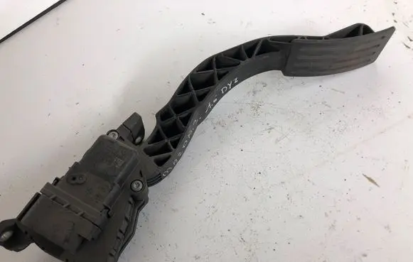Mazda 3 I Accelerator throttle pedal 3N619F836BC