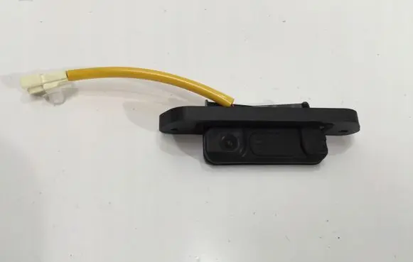 Mitsubishi Eclipse Cross Reversing camera 