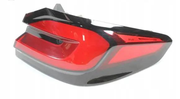 BMW 5 G30 G31 Rear/tail lights 8493812