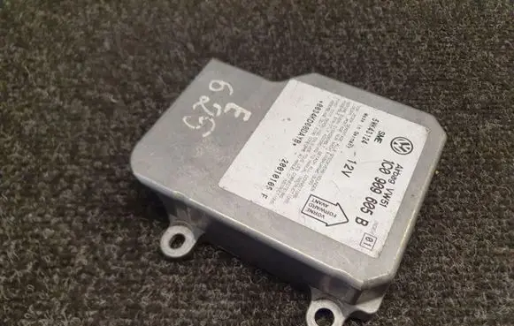 Volkswagen PASSAT B5.5 Airbag control unit/module 1C0909605B 5WK43124