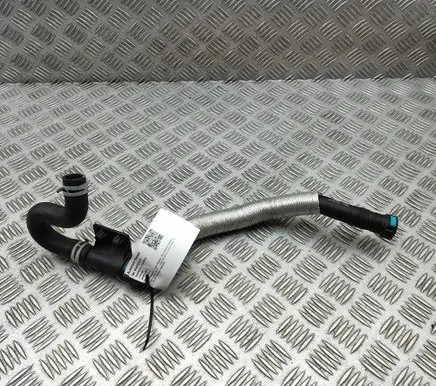 Land Rover Defender Engine coolant pipe/hose M8B218K579DA JPLA18C266AA