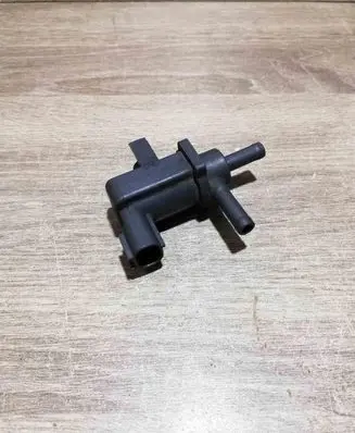 Toyota Prius (XW20) Turbo solenoid valve 9091012259 4762002771