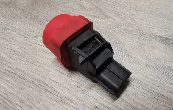Renault Scenic I Fuel cut-off switch 7700414373 6102D7 05615