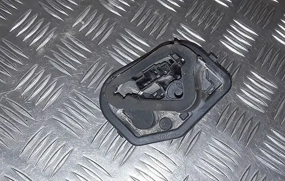 Tail light bulb cover holder