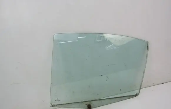 BMW 3 E46 Rear door window glass 