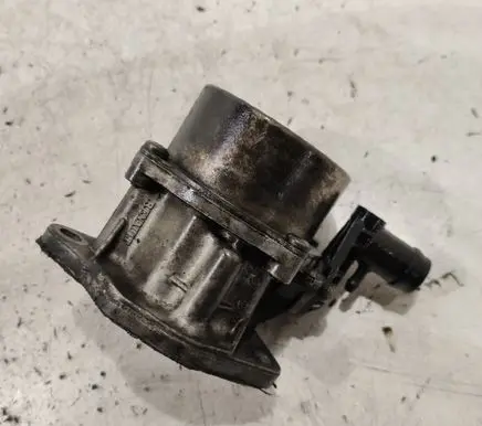 Renault Laguna II Vacuum pump