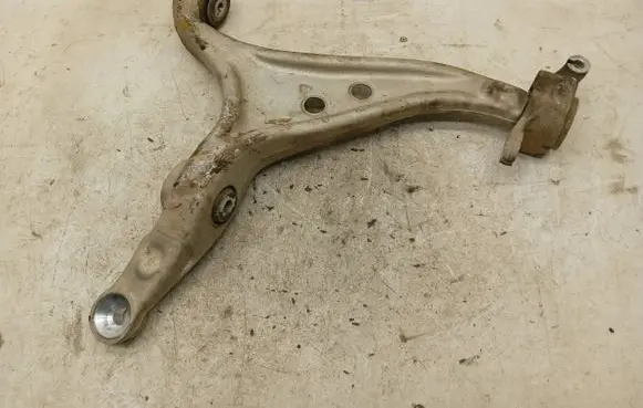 Mercedes-Benz GL X166 Front lower control arm/wishbone 16604
