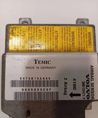Volvo S40, V40 Airbag control unit/module 30613471F 2A0029 4100