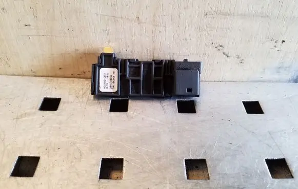 Mercedes-Benz E W212 Rain sensor A2048210851