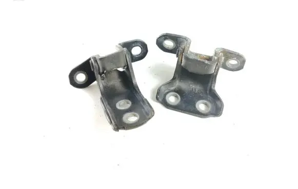 Toyota Tundra II Front door hinge set 