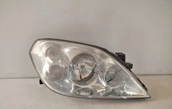 Nissan Primera Headlight/headlamp 2151191R 00984124 151191R