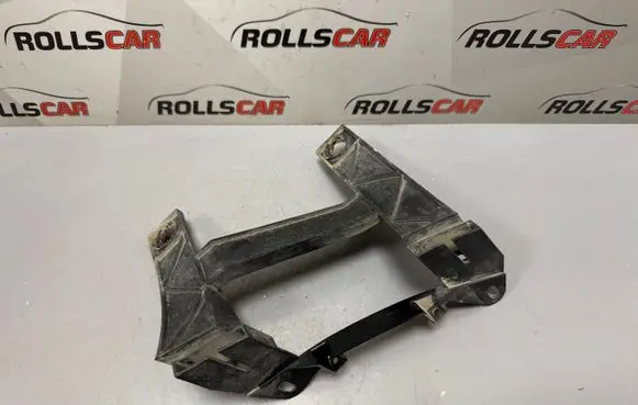 Volkswagen Transporter - Caravelle T5 Headlight/headlamp mounting bracket 324411168R3