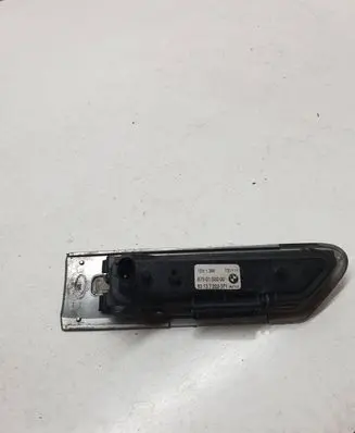 BMW 7 F01 F02 F03 F04 Front fender indicator light 63137203371 131111 6750100000