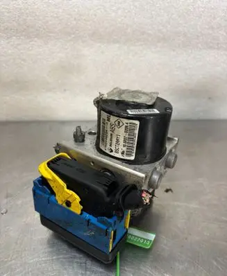 Renault Scenic III - Grand scenic III Master brake cylinder