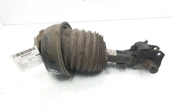 Mercedes-Benz CLS C218 X218 Front shock absorber/damper A2123234700