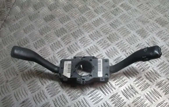 Skoda Fabia Mk1 (6Y) Headlight wiper switch 8L0953513G