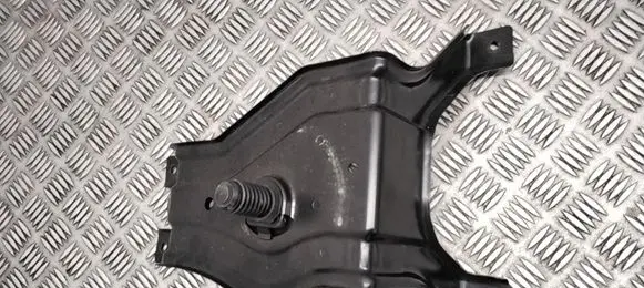 Battery bracket