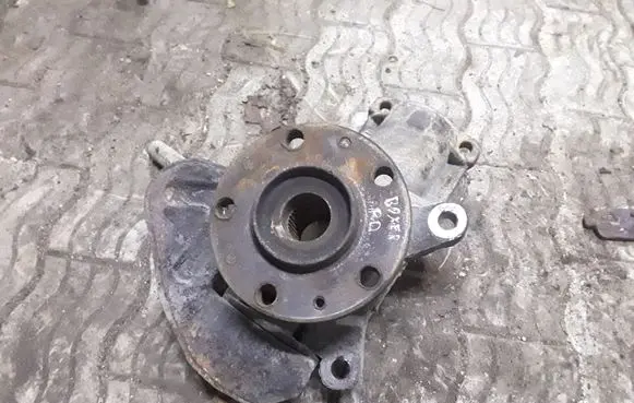 Peugeot Boxer Front wheel hub NOCODE