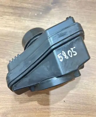 BMW X3 F25 Intake resonator 8513672 4012541B