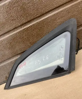 Audi A3 S3 8L Rear windscreen/windshield window 43R000369 F737