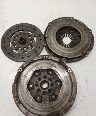 Renault Master III Clutch set kit 302054176R