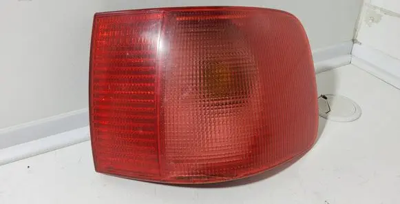 Audi A6 S6 C4 4A Rear/tail lights 4A9945096
