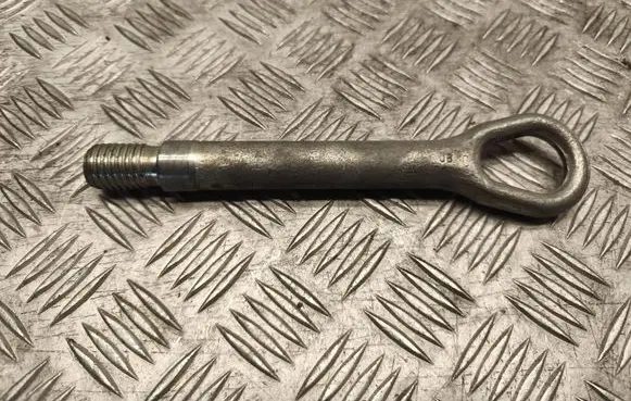 Mercedes-Benz C W204 Towing hook eye