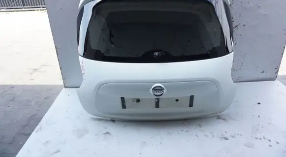 Nissan Juke I F15 Tailgate/trunk/boot lid