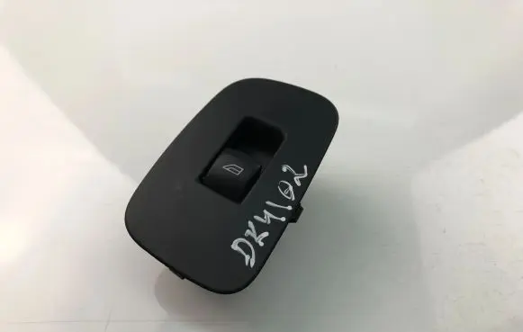 Volvo XC60 Electric window control switch 31433408
