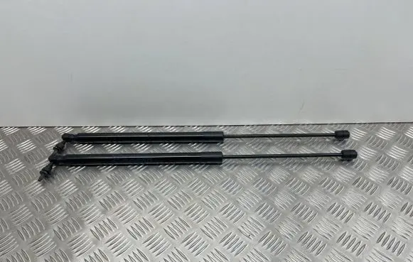 Ford Focus Tailgate/trunk strut/damper JX7BA406A10BA