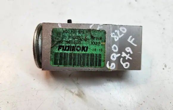 Seat Ibiza IV (6J,6P) Air conditioning (A/C) expansion valve 6Q0820679F